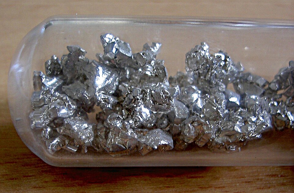 Very pure calcium metal, not corroded