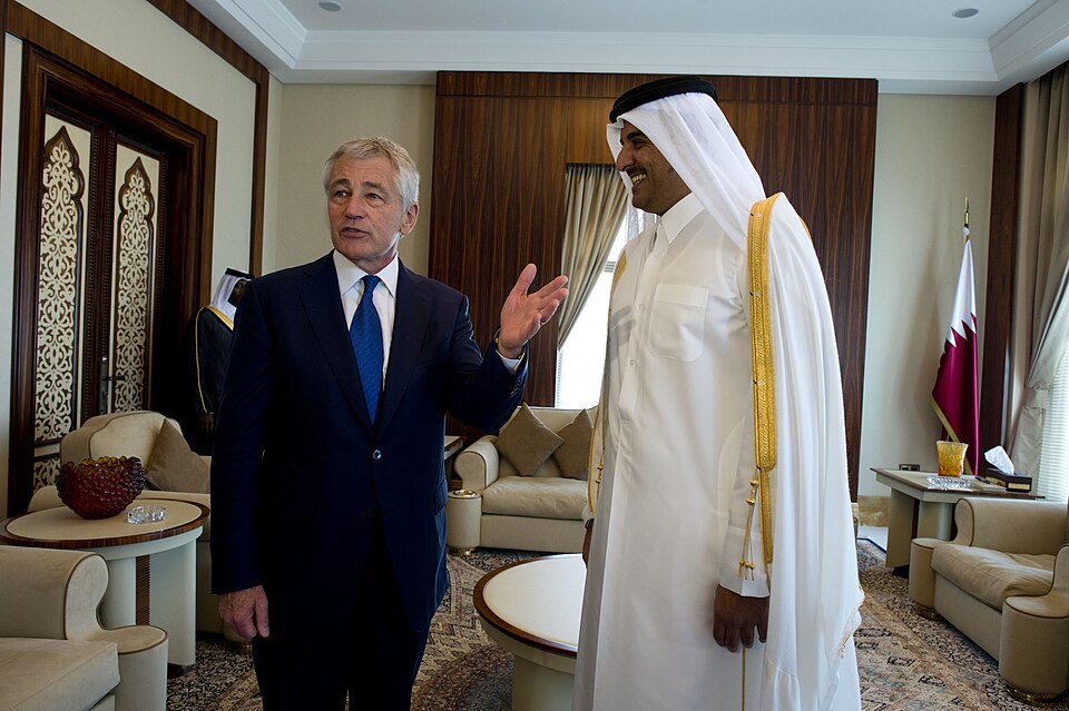 Emir Tamim bin Hamad Al Thani with Former US Secretary of Defense Chuck Hagel.