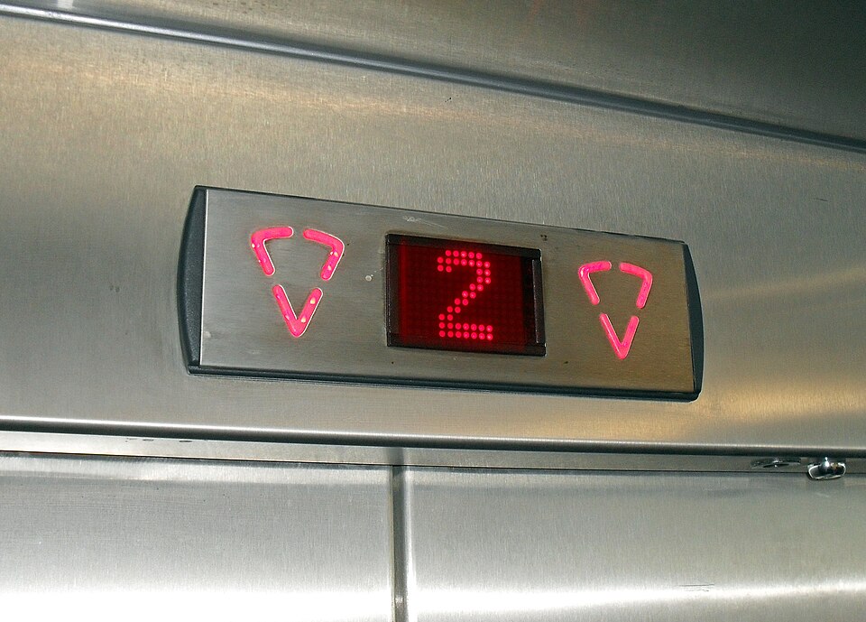 Elevator floor indicator