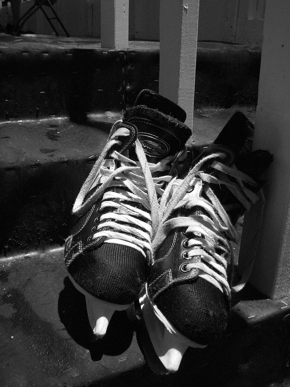 Men's hockey skates.