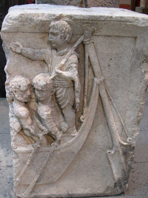 Stern-mounted steering oar of a Roman boat, 1st century AD (RG-Museum, Cologne)