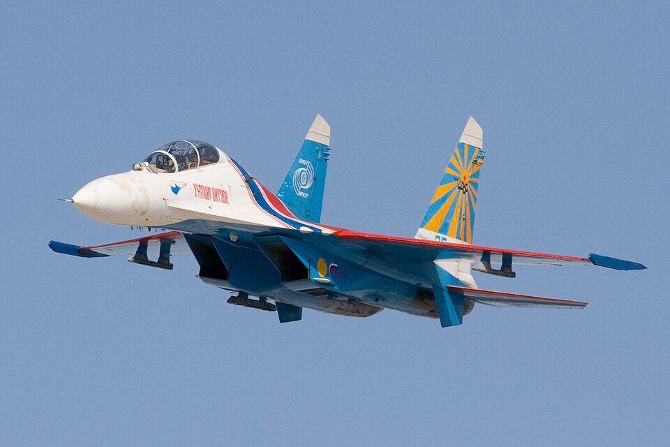 Russian Knights in a low pass, Moscow.