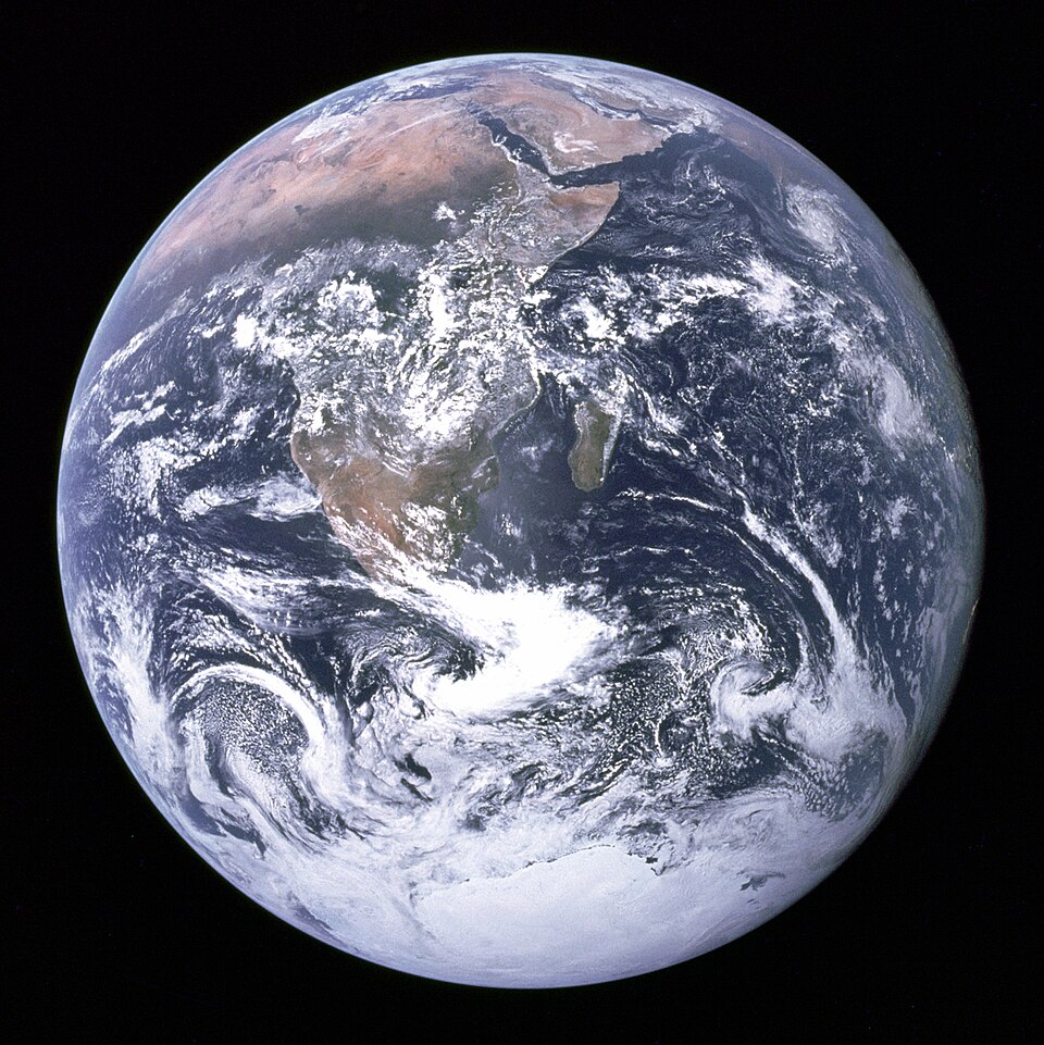 Water, oceans, lakes, and rivers can be seen from Apollo 17 to Earth.