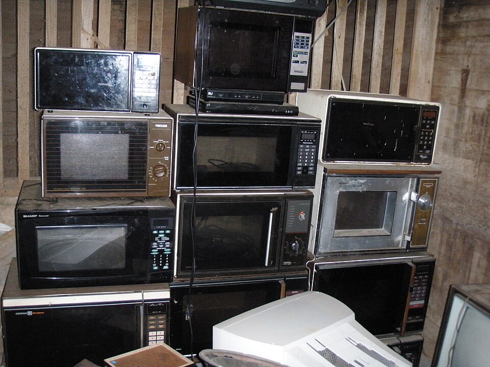 Microwave ovens, several from the 1980s